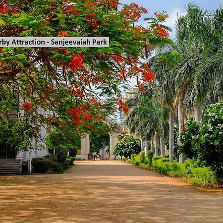 Hotel O Sree Radha Lodge Near Snow World Secunderabad Экстерьер фото